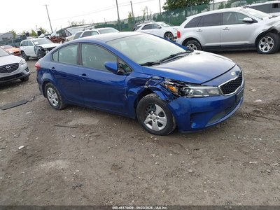 3KPFK4A7XJE****** 2018 Kia Forte
