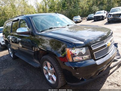 1GNSKHE72ER****** 2014 Chevrolet Suburban 1500
