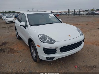 WP1AA2A24GK****** 2016 Porsche Cayenne