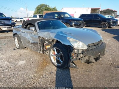 1G8MC35B78Y****** 2008 Saturn Sky