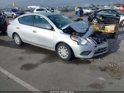 3N1CN7AP7JL****** 2018 Nissan Versa