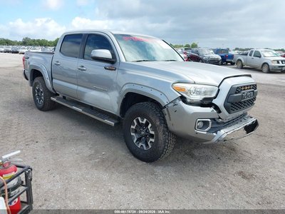 5TFAZ5CNXHX****** 2017 Toyota Tacoma