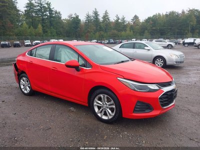 1G1BE5SM9K7****** 2019 Chevrolet Cruze