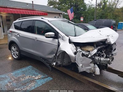 1FMCU9J90EU****** 2014 Ford Escape