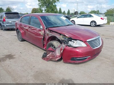 1C3CCBAB9EN****** 2014 Chrysler 200