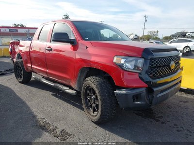 5TFRM5F13JX****** 2018 Toyota Tundra