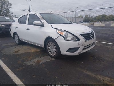 3N1CN7AP5KL****** 2019 Nissan Versa