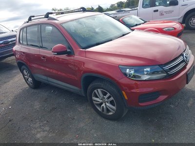 WVGBV7AX9GW****** 2016 Volkswagen Tiguan