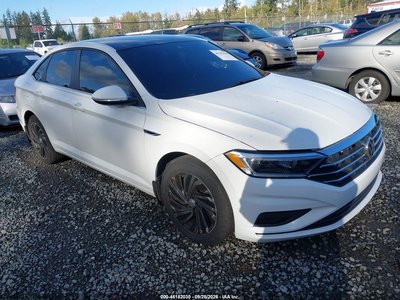 3VWG57BUXKM****** 2019 Volkswagen Jetta