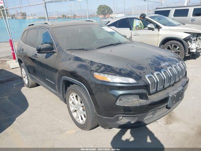 1C4PJLCB2FW****** 2015 Jeep Cherokee