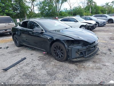 5YJSA1E28JF****** 2018 Tesla Model S