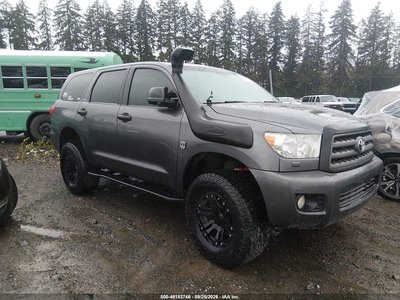 5TDDY5G12GS****** 2016 Toyota Sequoia