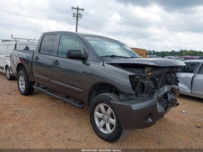 1N6BA0ED1BN****** 2011 Nissan Titan