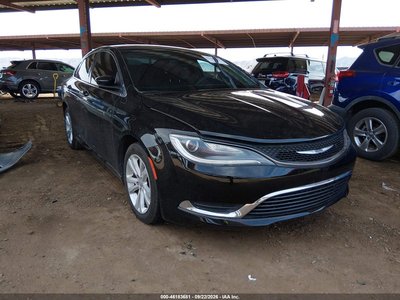 1C3CCCAB2FN****** 2015 Chrysler 200