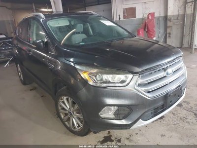 1FMCU9JD8HU****** 2017 Ford Escape