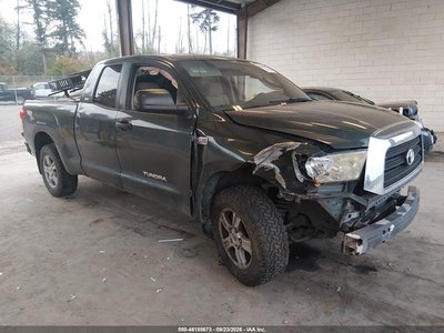 5TBBV541X8S****** 2008 Toyota Tundra