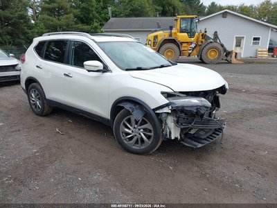 5N1AT2MV1FC****** 2015 Nissan Rogue
