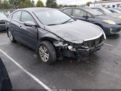 5NPEB4AC1DH****** 2013 Hyundai Sonata
