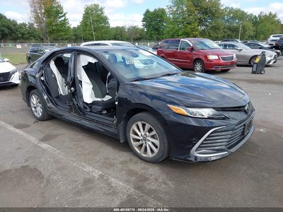 4T1C11BK3NU****** 2022 Toyota Camry