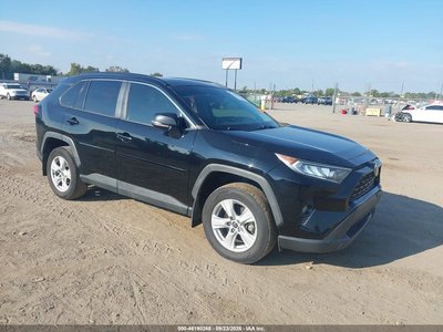 2T3W1RFV1MC****** 2021 Toyota RAV4