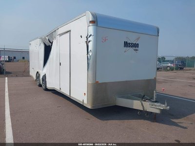 5WFBC2828JB****** 2018 Mission Enclosed Trailer