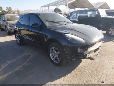 WP1AA2A57ML****** 2021 Porsche Macan