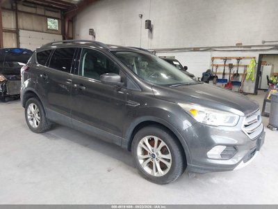 1FMCU9HD8JU****** 2018 Ford Escape