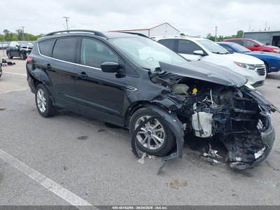 1FMCU9HD1KU****** 2019 Ford Escape