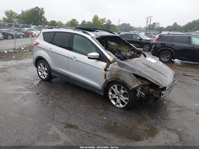 1FMCU9HX6DU****** 2013 Ford Escape