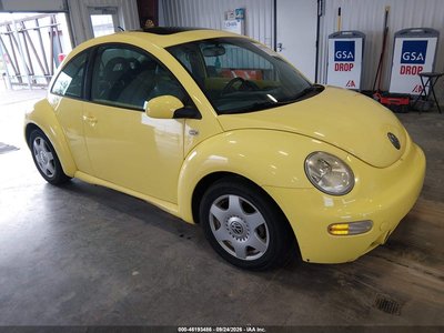 3VWDC21C01M****** 2001 Volkswagen New Beetle