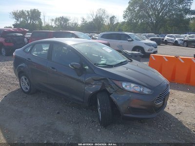 3FADP4BJ2JM****** 2018 Ford Fiesta