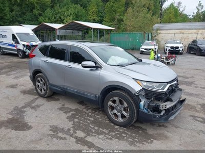 2HKRW2H81JH****** 2018 Honda CR-V