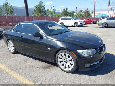WBADW7C58BE****** 2011 BMW 3 Series