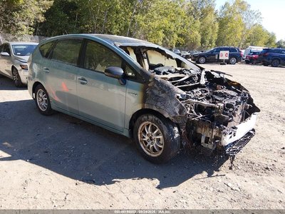 JTDZN3EUXEJ****** 2014 Toyota Prius V
