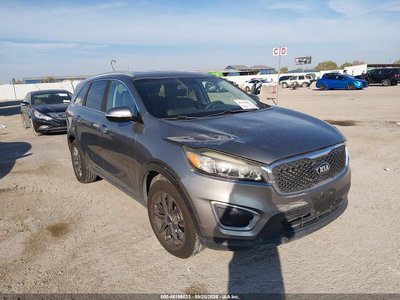 5XYPG4A50HG****** 2017 Kia Sorento