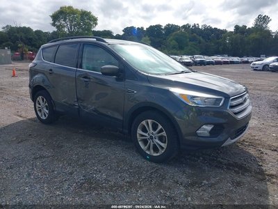 1FMCU0GD7JU****** 2018 Ford Escape