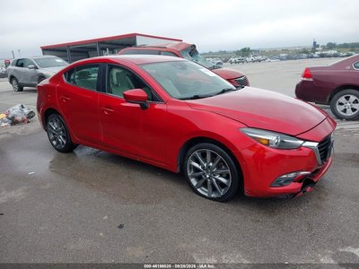3MZBN1W39JM****** 2018 Mazda 3