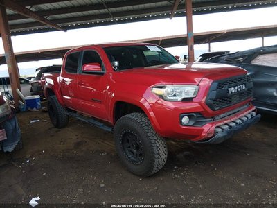 3TMCZ5ANXJM****** 2018 Toyota Tacoma