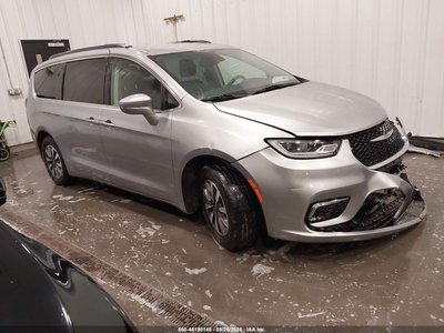 2C4RC1R75MR****** 2021 Chrysler Pacifica Hybrid