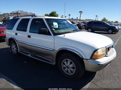 1GKDT13W8Y2****** 2000 GMC Jimmy