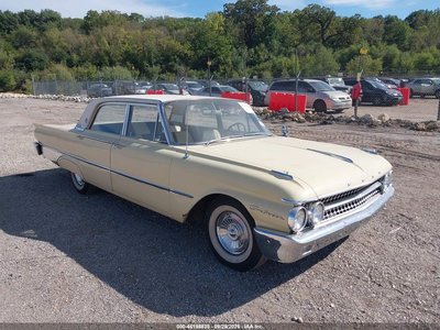 1A52W10**** 1961 Ford Galaxie