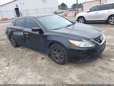 1N4AL3AP8HC****** 2017 Nissan Altima