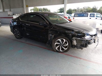 1HGCT1B36HA****** 2017 Honda Accord