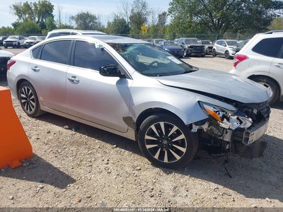 1N4AL3AP7JC****** 2018 Nissan Altima