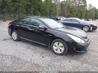 KMHEC4A41DA****** 2013 Hyundai Sonata Hybrid