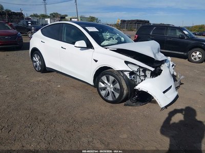 7SAYGDEE3RA****** 2024 Tesla Model Y