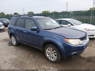 JF2SHADC7DH****** 2013 Subaru Forester