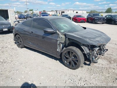 2HGFC3A57JH****** 2018 Honda Civic