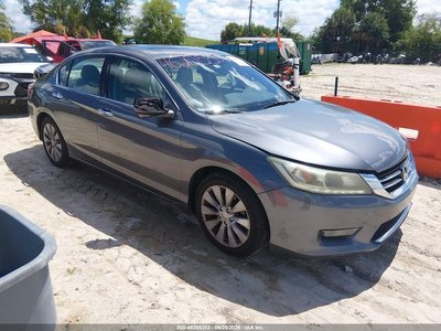 1HGCR3F86FA****** 2015 Honda Accord