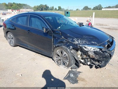 19XFC1F7XHE****** 2017 Honda Civic